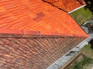 Gold Coast Roof Washing | Terracotta Roofing Cleaner